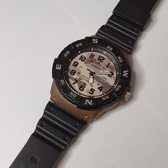 Casio Desert Camo Watch - Picture 8 of 15